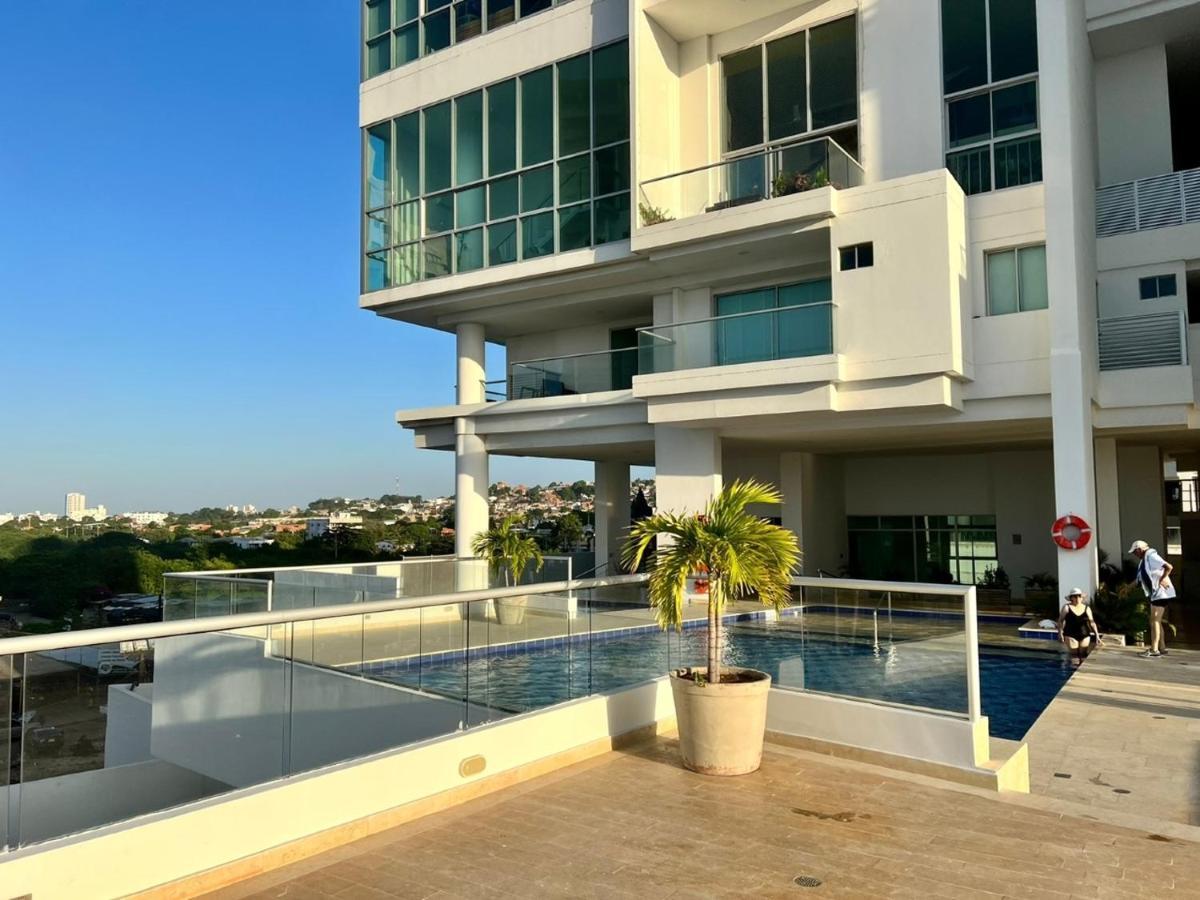 Apartamentos Cartagena Marbella Suite Exterior photo