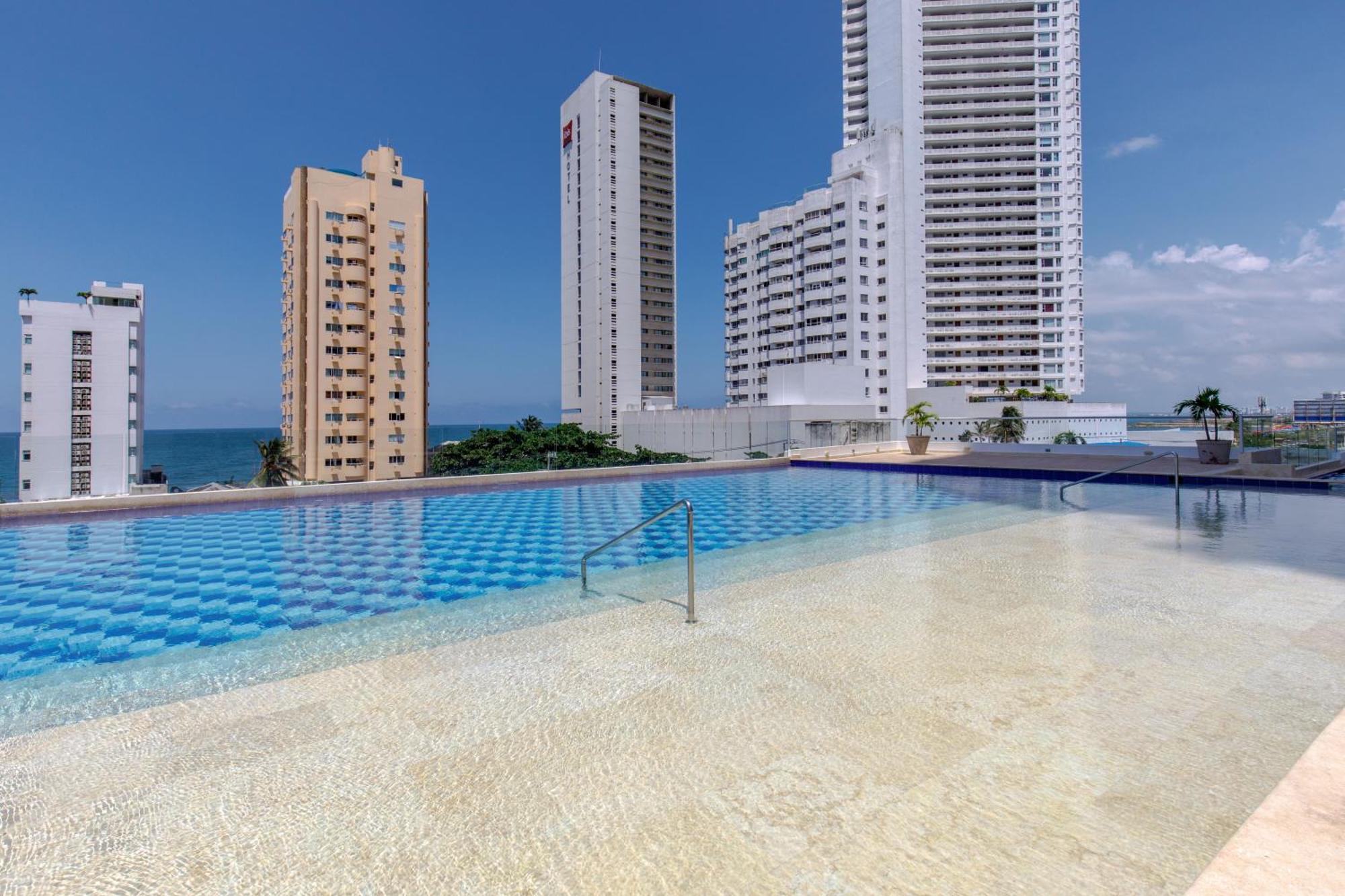 Apartamentos Cartagena Marbella Suite Exterior photo